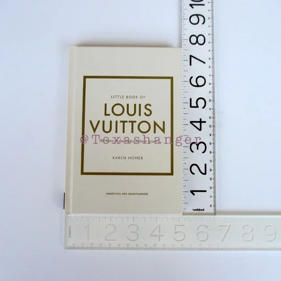 NWT Little Guides to Style: The Classics Box Set Hardcover